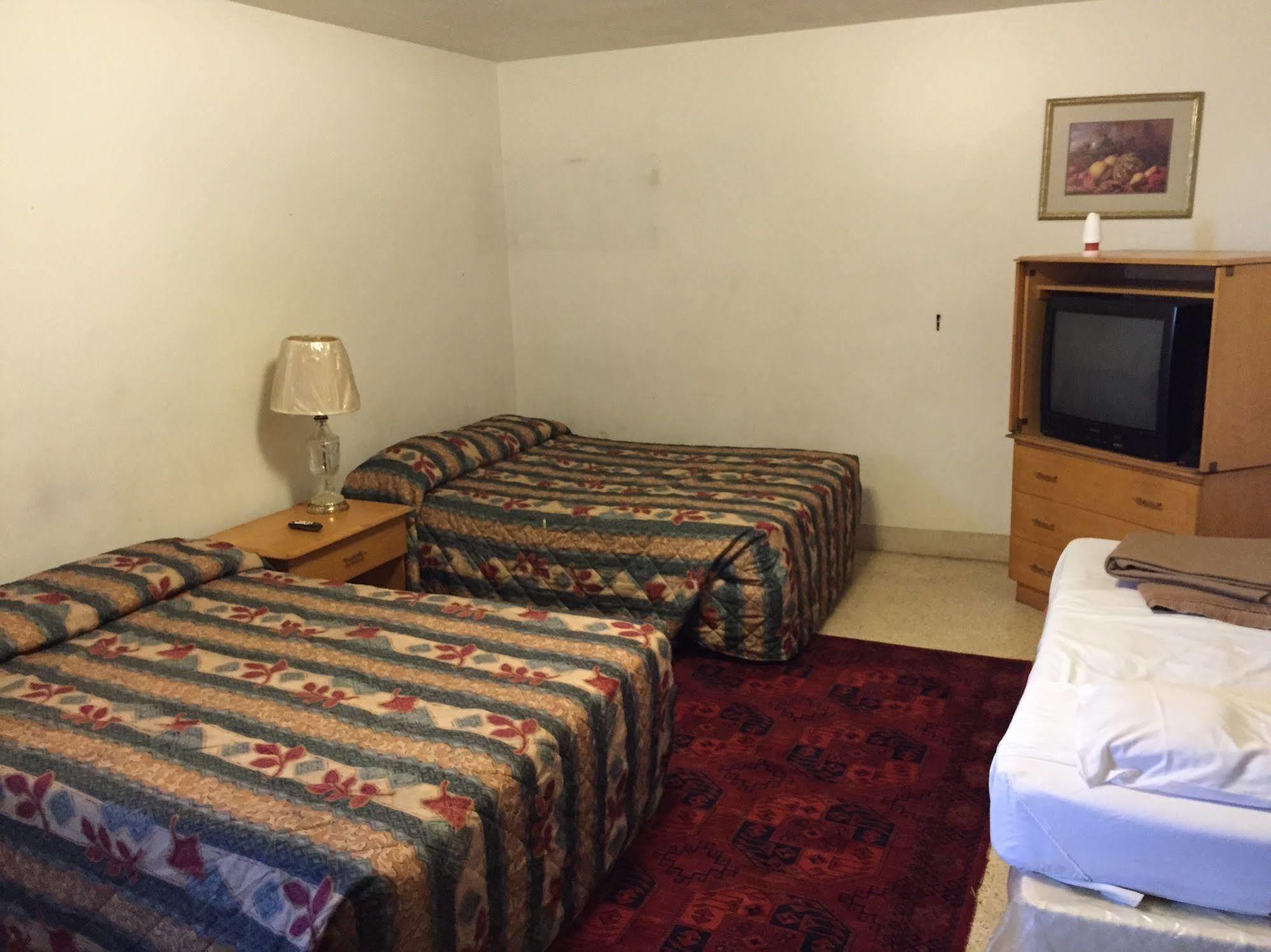 Travel Inn Of Sebring Exterior photo